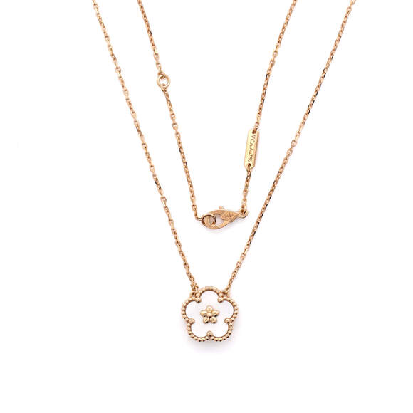 Van Cleef & Arpels Lucky Spring Plum Blossom Pendant Necklace - Picture 3 of 4